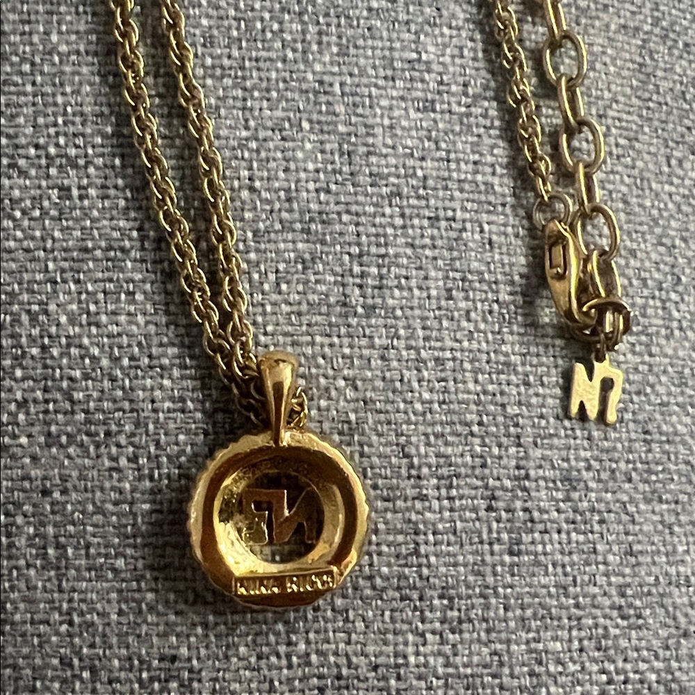 Nina Ricci Signature Gold Crystal Necklace - Picture 5 of 7